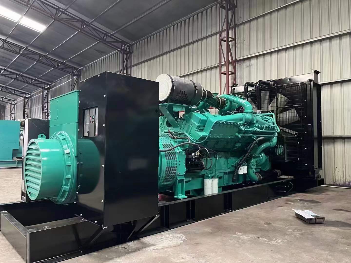 元宝山如何降低 800kW 柴油发电机输出电流的波动?
